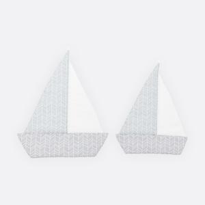 KraftKids Segelboot weiße Feder Muster auf Blau und weiße Feder Muster auf Grau