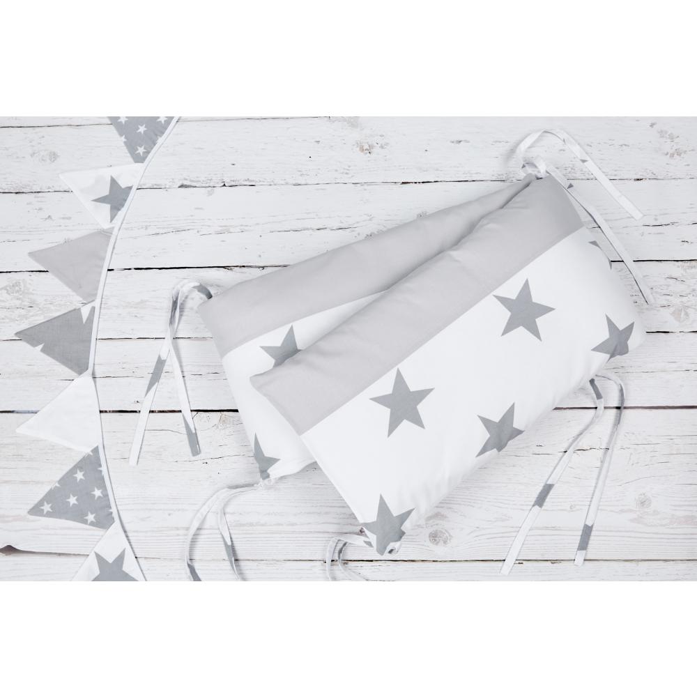 KraftKids Nestchen große graue Sterne auf Weiss und Unigrau Nestchenlänge 60-60-60 cm für Bettgröße 120 x 60 cm